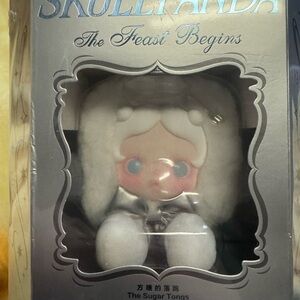 Skullpanda The Feast Begins Collectible Figure